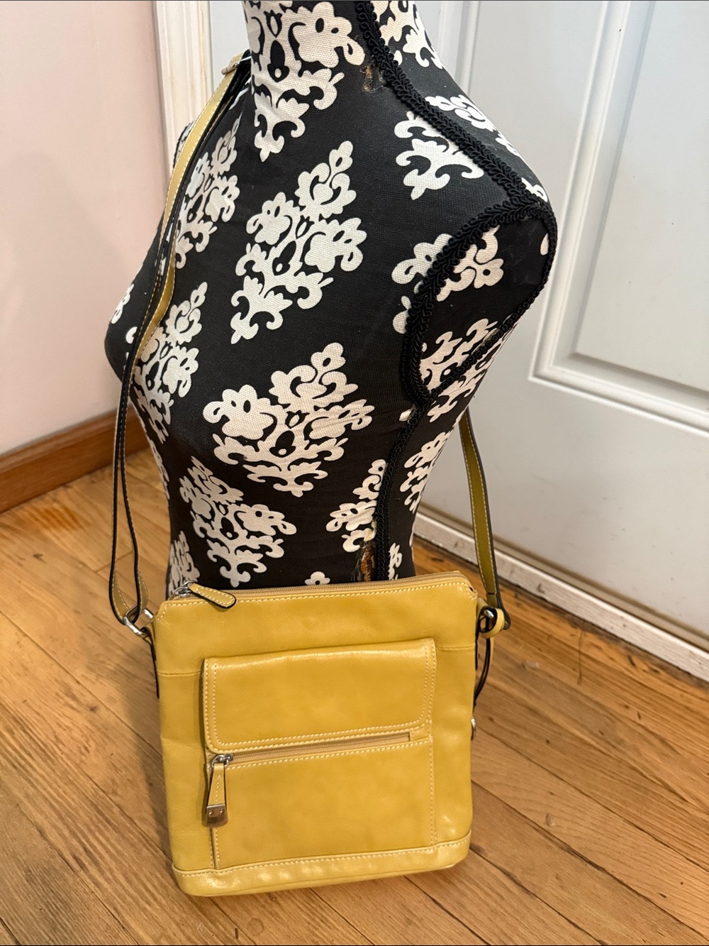 Giani Bernini Yellow Leather Crossbody with Front Zip Pocket